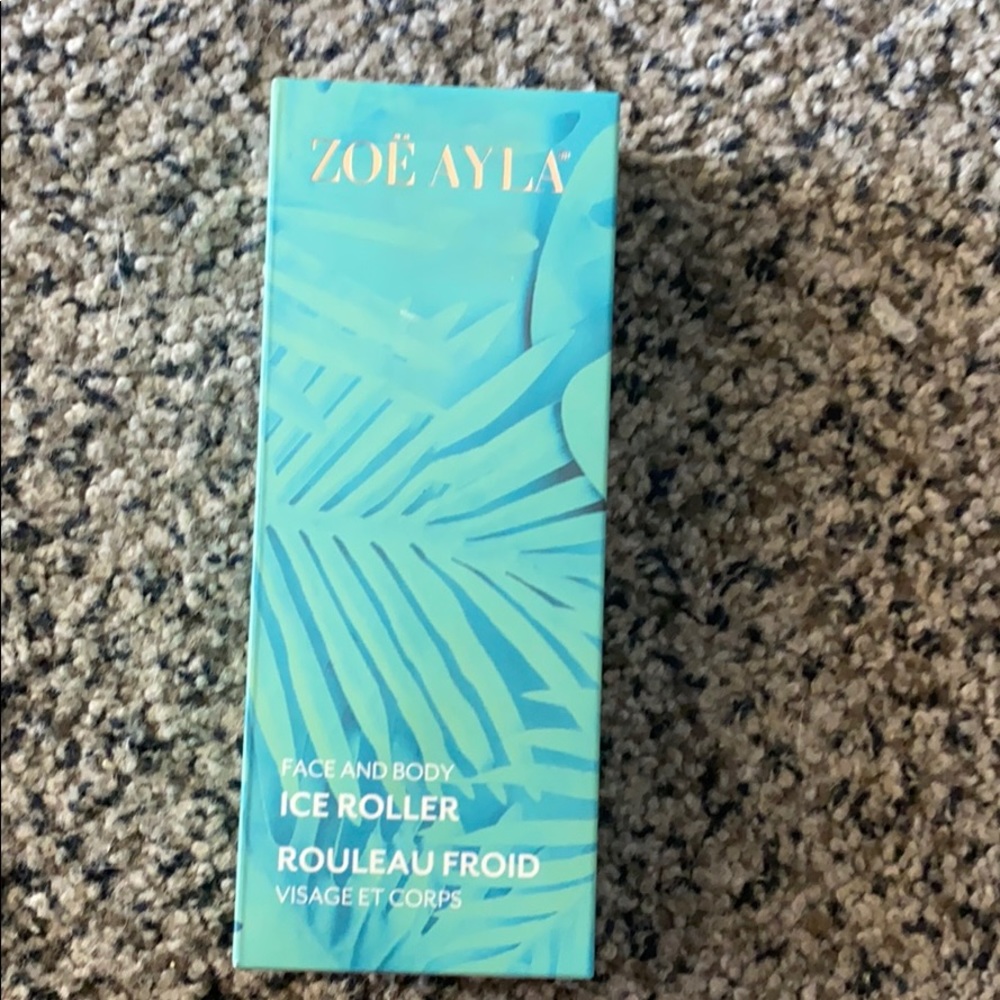 Zoe Ayla Fave and Body Ice Roller